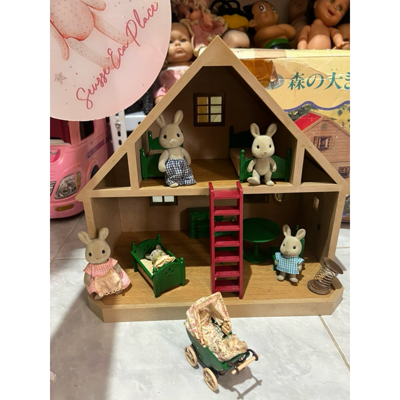 SYLVANIAN FAMILIES PRELOVED