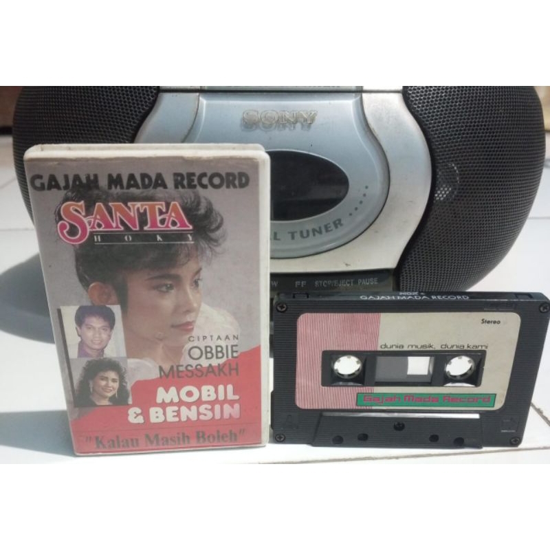 Kaset Pita Santa Hoky