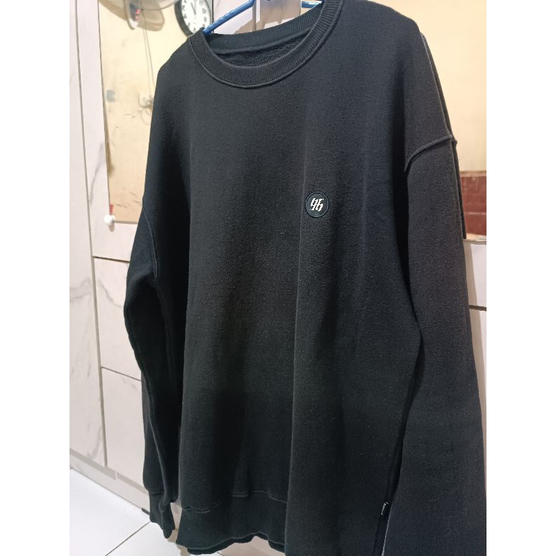 crewneck husted youth original store