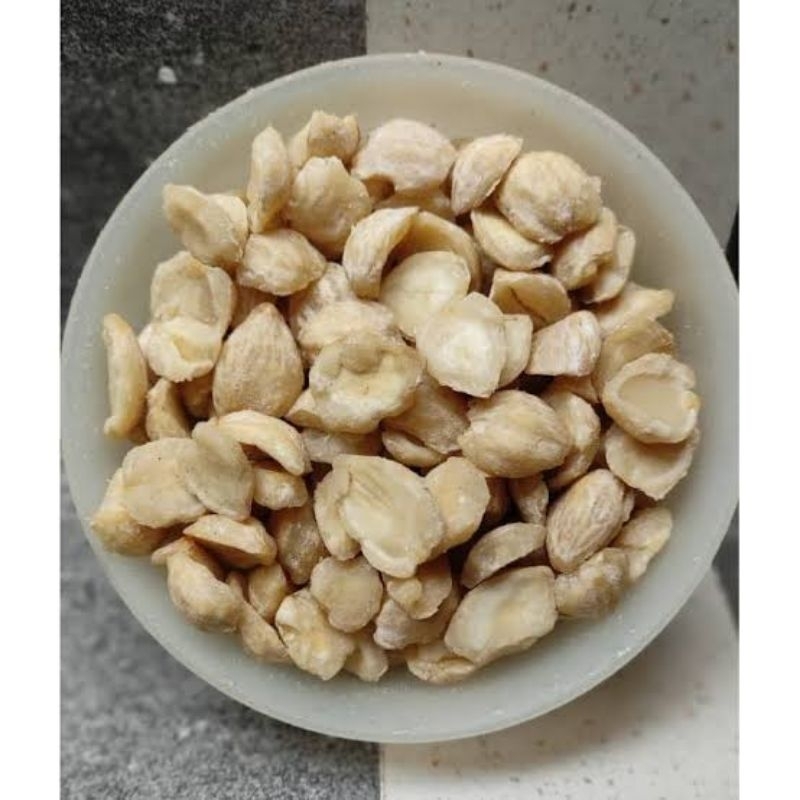 

KEMIRI PECAH 250g / ¼kg