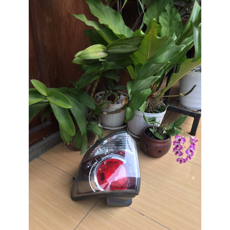 stoplamp kiri fortuner 2013 - 2015