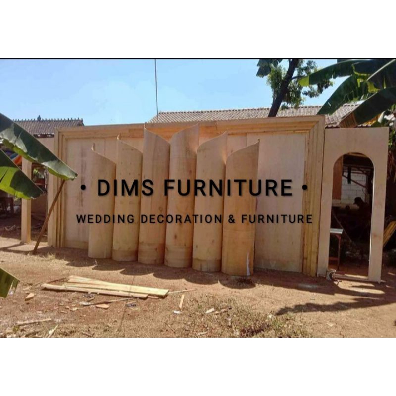 backdrop pelaminan triplek rangka kayu / pelaminan backdrop triplek terbaru / dekorasi wedding tripl