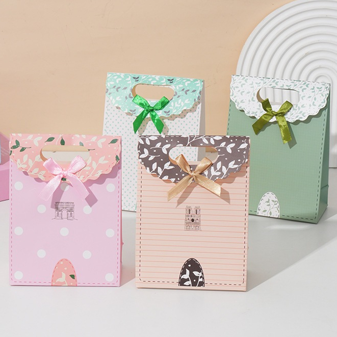 

Paper Bag Jumbo / Tas Kertas / Paper Bag Besar / Paperbag Jepret Jumbo / Goodie Bag / Tempat Kado Bingkisan Hadiah | AA28O3