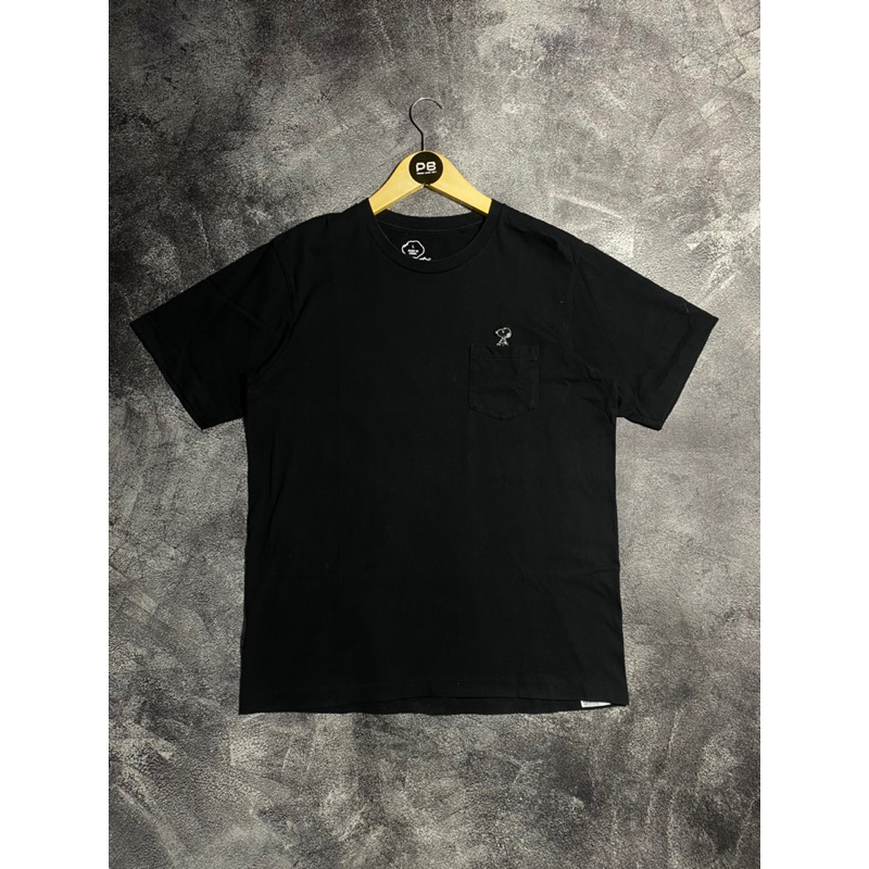 tshirt uniqlo x kaws second original full tag