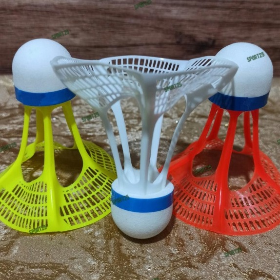 KP8 Kock Shuttlecock Nylon Plastic Plastik Air Shuttlecock Nilon IMPORT
