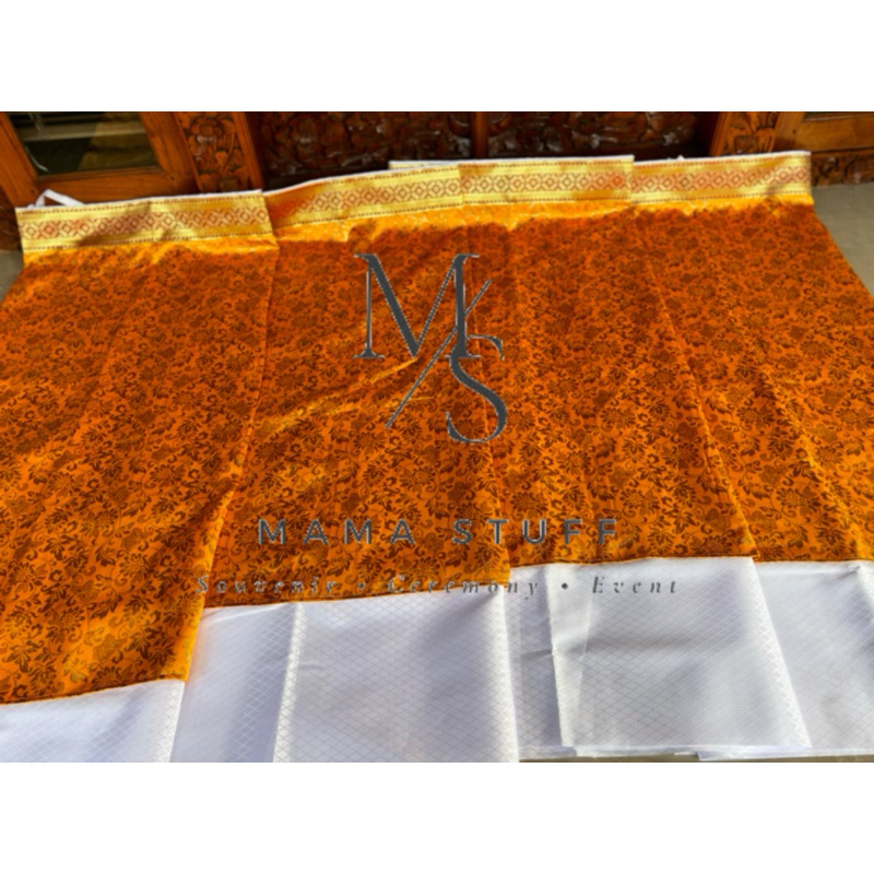 Wastra pelinggih singapore india