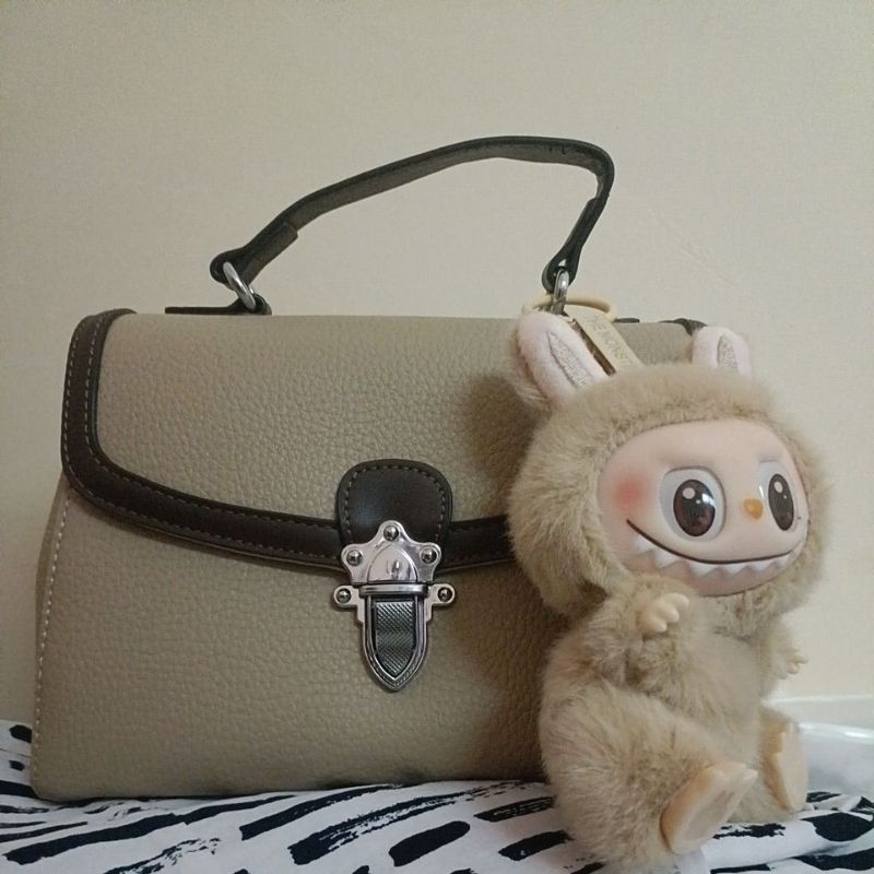 Tas Natal kulas (kulit asli) import Hongkong with Labubu Baba Vol 2