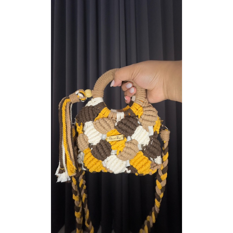 preloved tas bahu selempang rajut