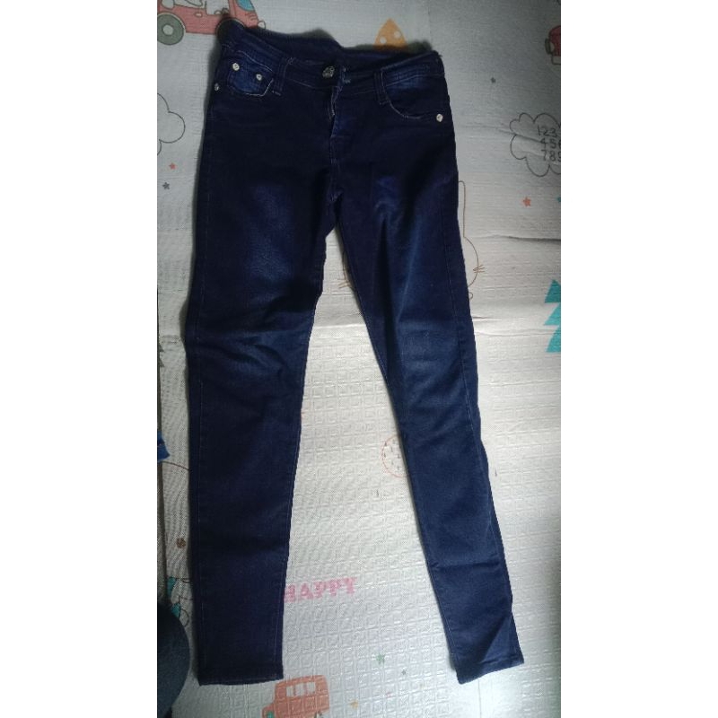 LEVIS SIZE 27 PRELOVED Rp.20.000-35.000