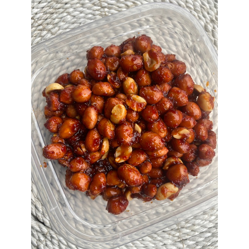 

Kacang Balado Madumongso 250 gram