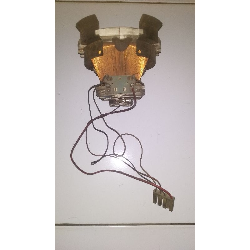 Yoke konde tv tabung  layar cembung leher besar