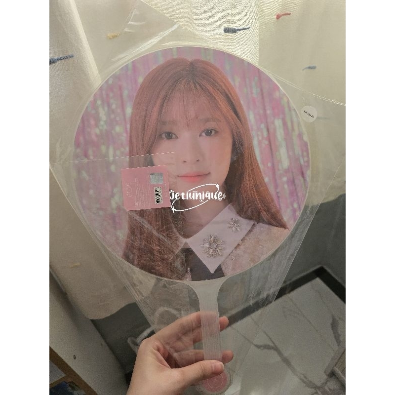 IZONE IZ*ONE Kim Chaewon Minju Image Picket EYES ON ME ONEIRIC THEATER le sserafim