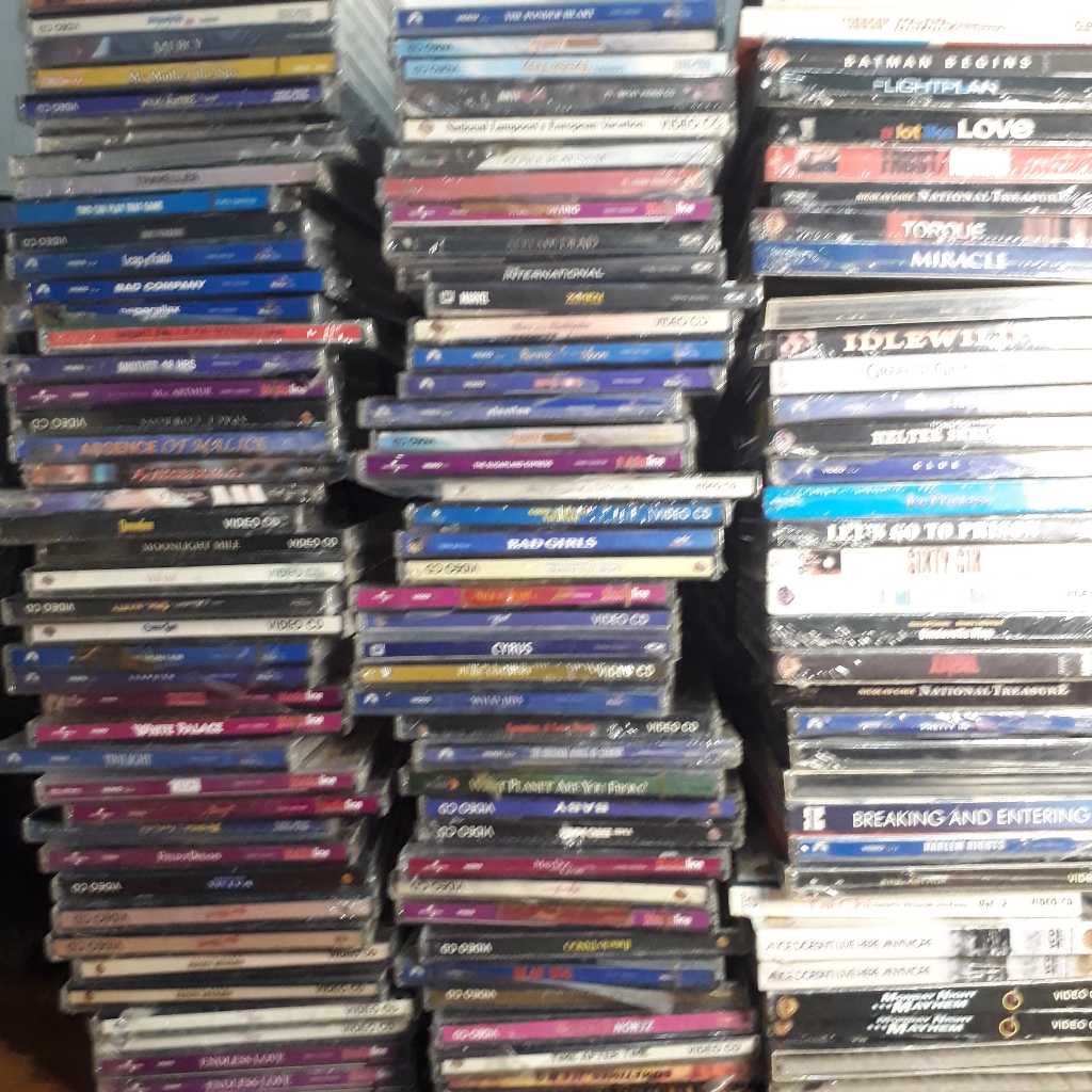 Part 2 - 92 judul VCD Original movie film barat (segel)