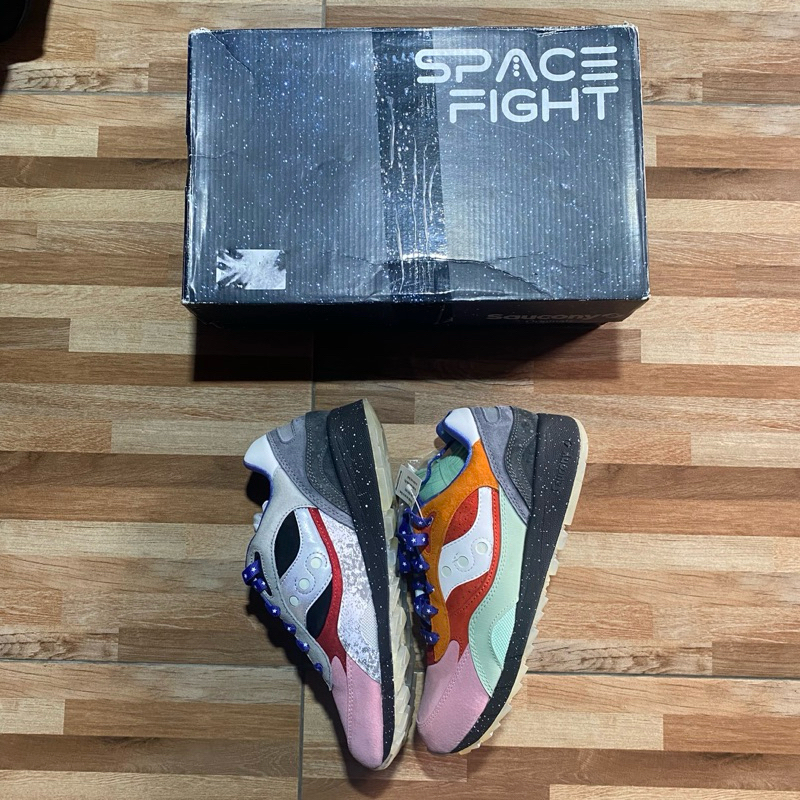 Saucony Space Fight Shadow 6000