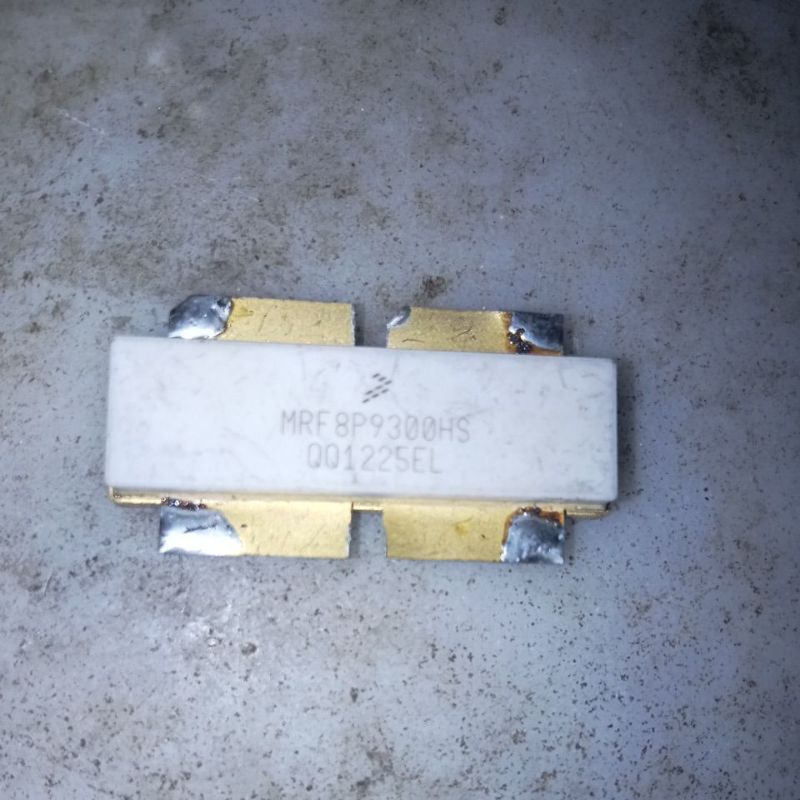 mrf8p9300hs mosfet fm 300w