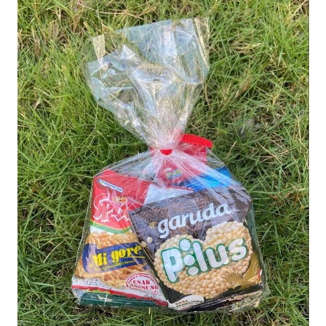 

Bingkisan Snack Ulang Tahun Wisuda Murah