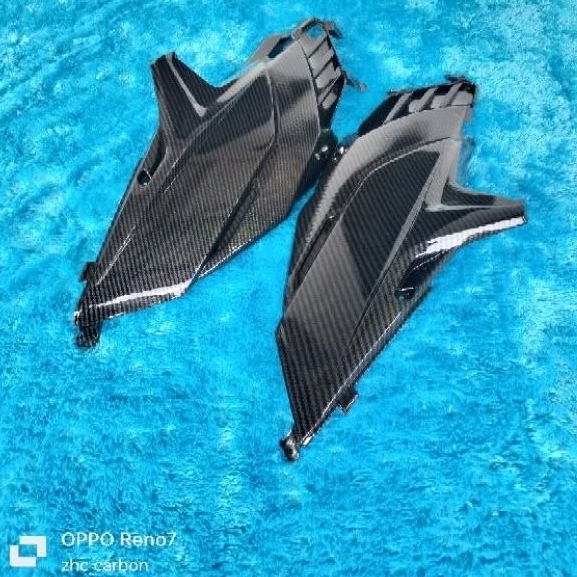 cover sambungan body kecil kiri kanan vario techno 110 karbu full carbon