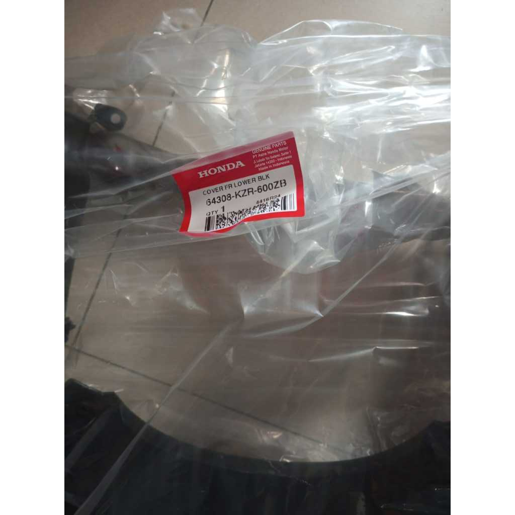 COVER FRONT LOWER/PENAHAN LUMPUR VARIO 125 64308-KZR-600ZB