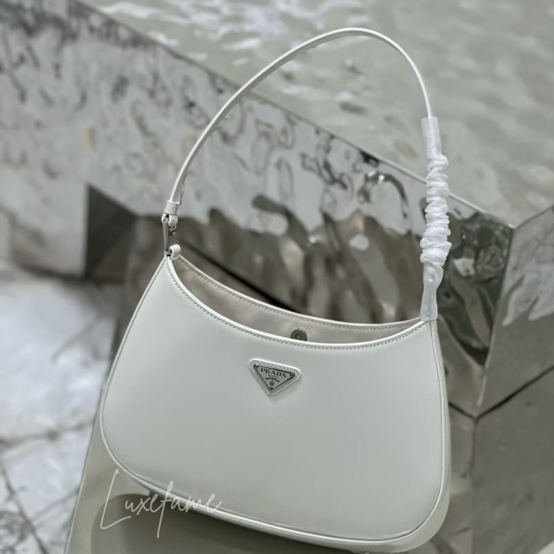 Cleo Shoulder Bag in White Brushed Leather