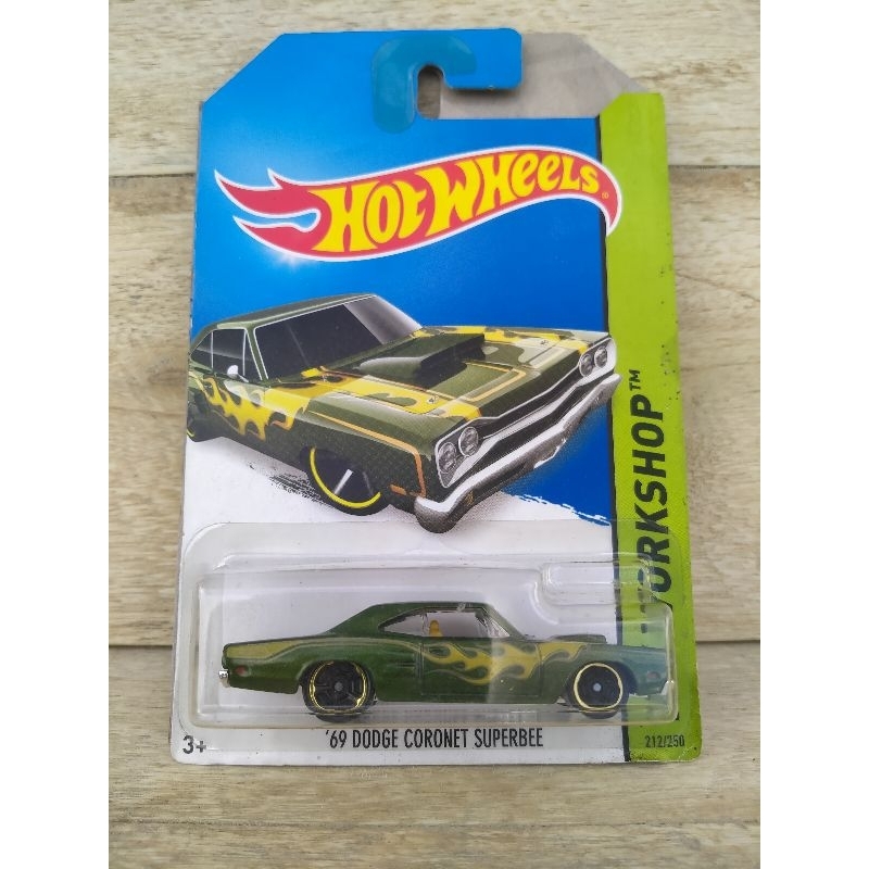 Hot Wheels '69 Dodge Coronet Superbee