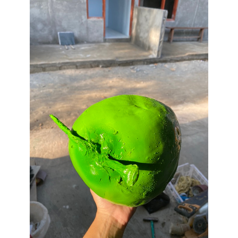 

Kelapa muda replika