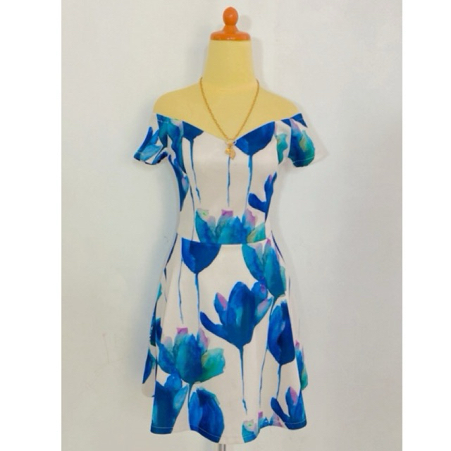 Dress gaun wanita midi casual model sabrina Motif bunga floral flower tropis teopical bahan scuba te