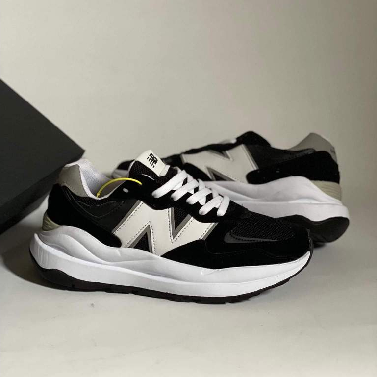 Sepatu NB 5740 Black White Panda BNIB FULL TAG - Sneakers Running Pria & Wanita Original 100%