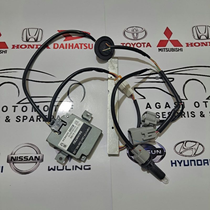 Emiter Projector Reflektor LED AVANZA XENIA CALYA SIGRA HEADLAMP LED LENGKAP