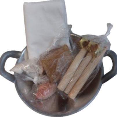 

Paket Diskon Paket Alat dan Bahan Batik Wajan Canting Kain Malam Soda ash dan Pewarna Naptol Batik