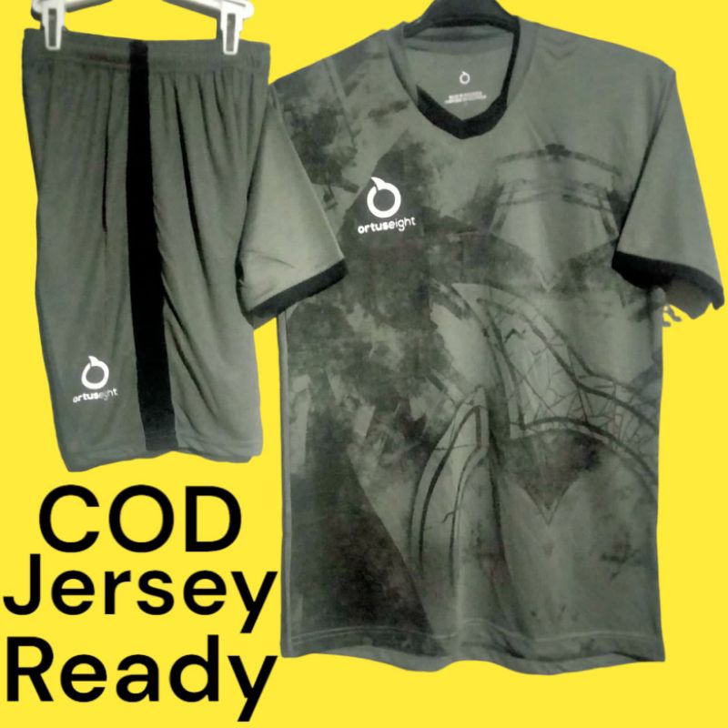 Stelan baju olahraga sepak bola/futsal cowo cewe Dewasa