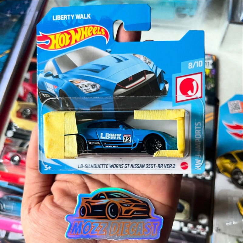 Hotwheels Nissan GT-R R35 LBWK Biru Hot Wheels R35 LBWK Biru