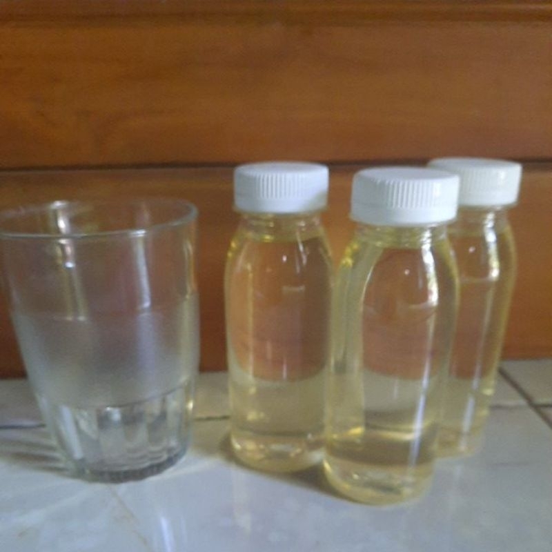 

MINYAK KLENTIK / MINYAK KELAPA MURNI 100ML