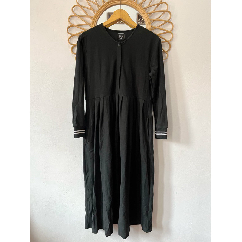 Preloved midi tunik hitam RAIA
