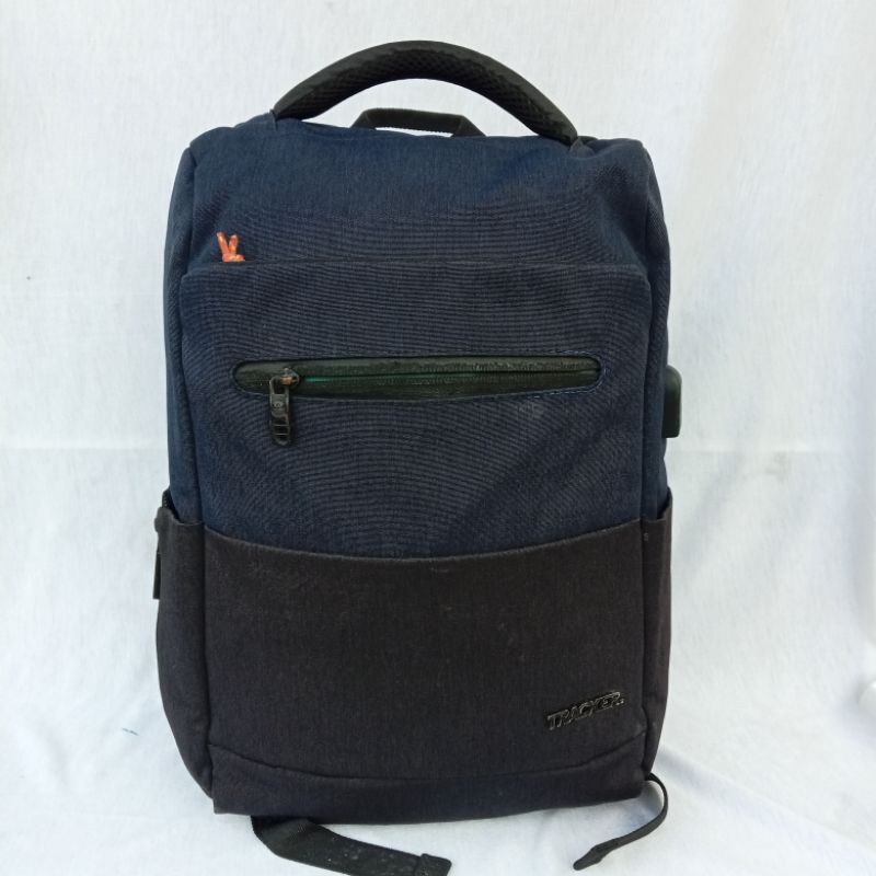 Tas Ransel Laptop Backpack Leptop Tracker Pria Wanita Unisex Preloved Second