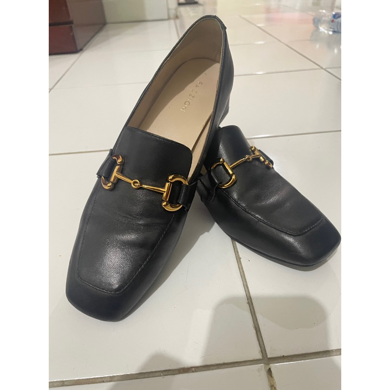 preloved sepatu pazzion hitam loafers size 38