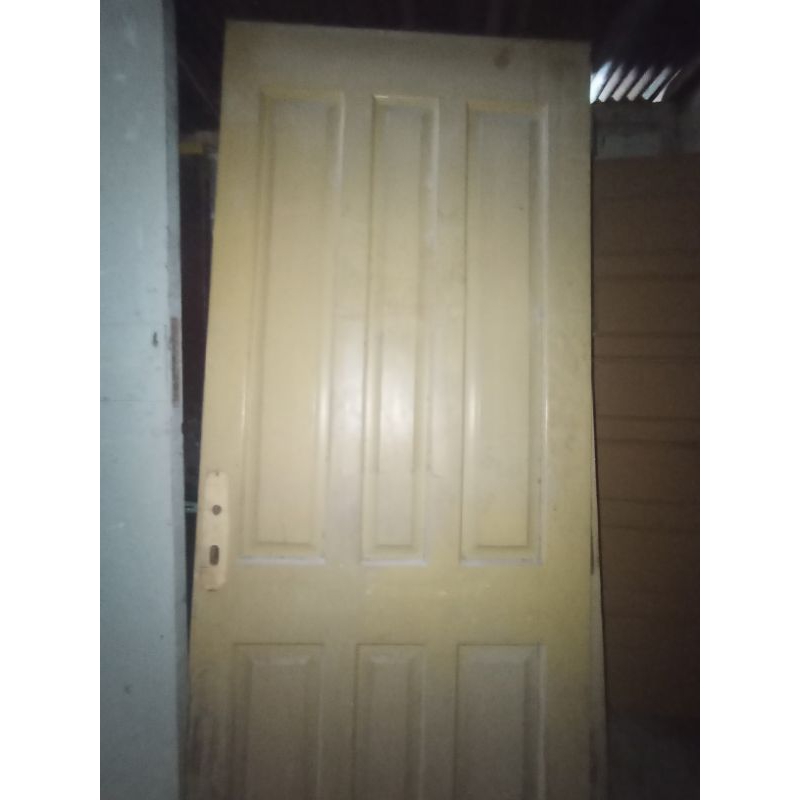 pintu meranti