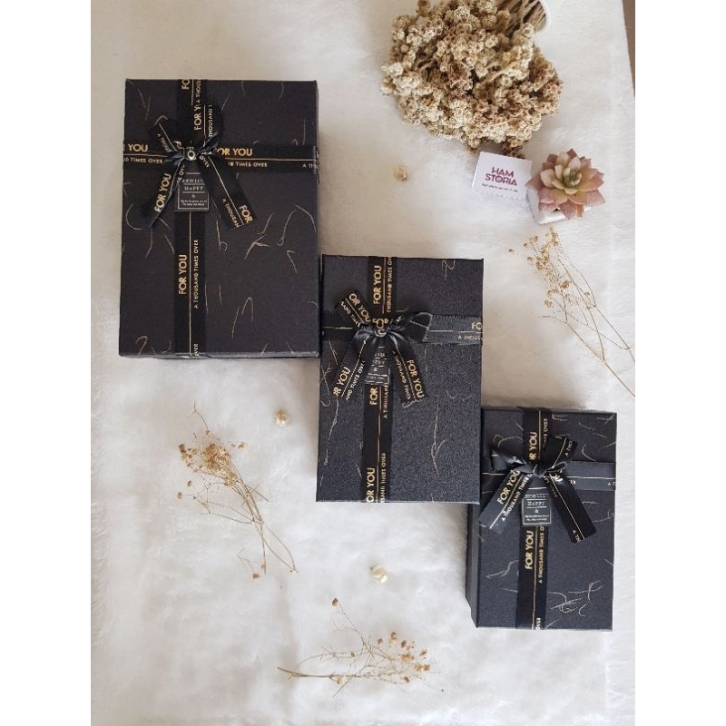 

GIFT BOX SMALL GIFT BOX MEDIUM GIFT BOX LARGE GIFT BOX VALENTINE BOX KOTAK KADO KOTA BOX KOTAK LUCU BOX KOTAK HADIAH ULANG TAHUN