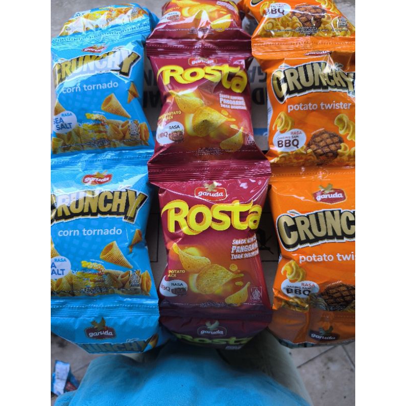 

Snack Keripik Kentang GARUDA POTATO Corn Tornado Rosta Bbq Sea Salt