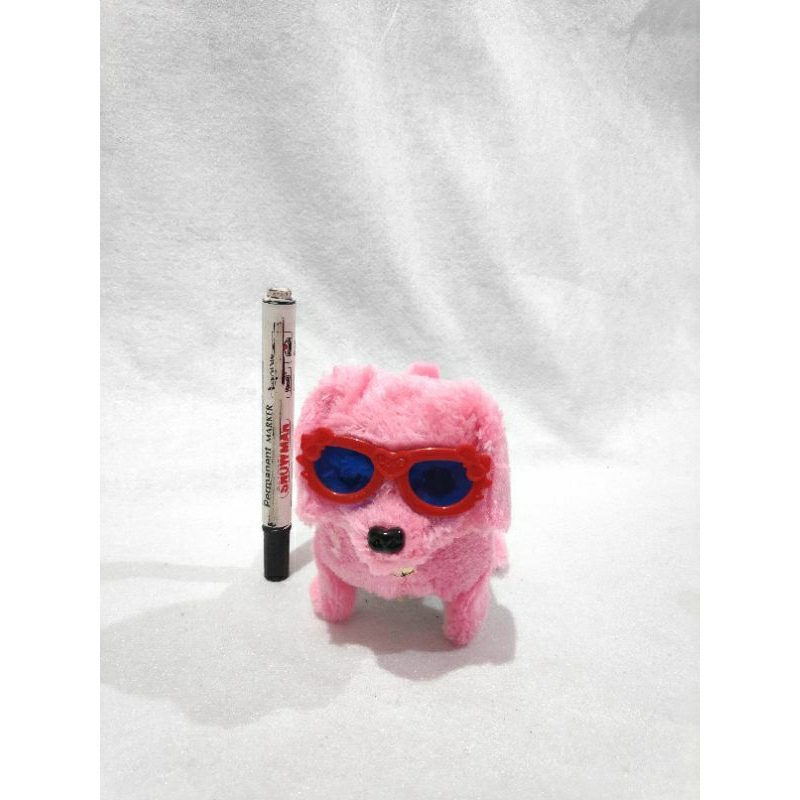 MAINAN ANJING BATERAI