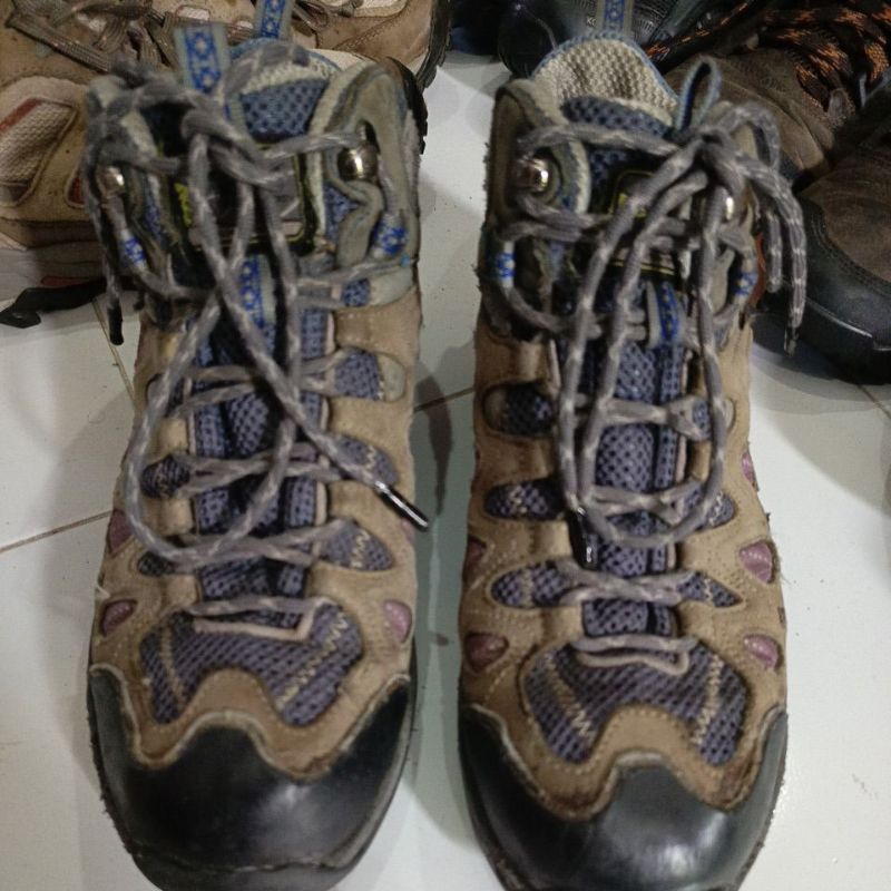 sepatu gunung KOLON SPORT 42