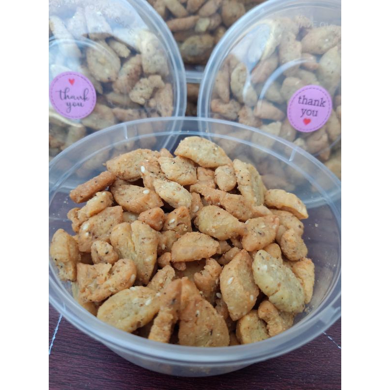

Snack Biji Ketapang Poleha Quality Premium