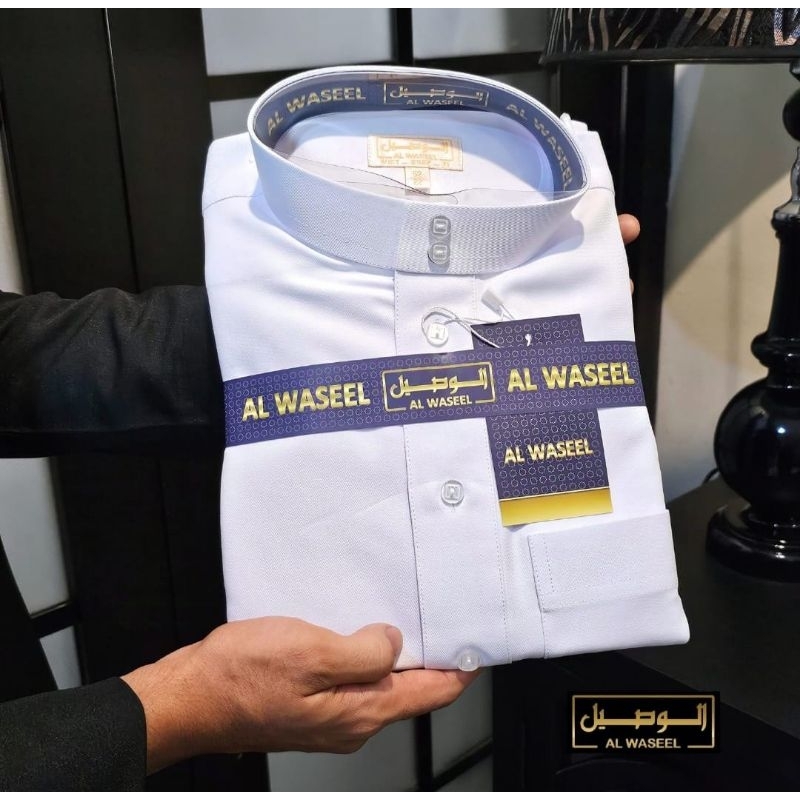 Jubah Pria Premium Alwaseel – Lengan Panjang Kancing Reguler – Hitam & Putih