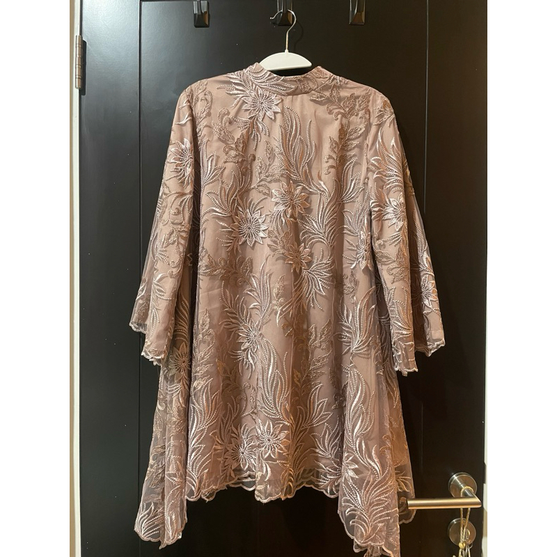 Baju brokat tile warna salem