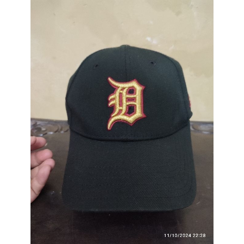 Topi MLB logo D tiger