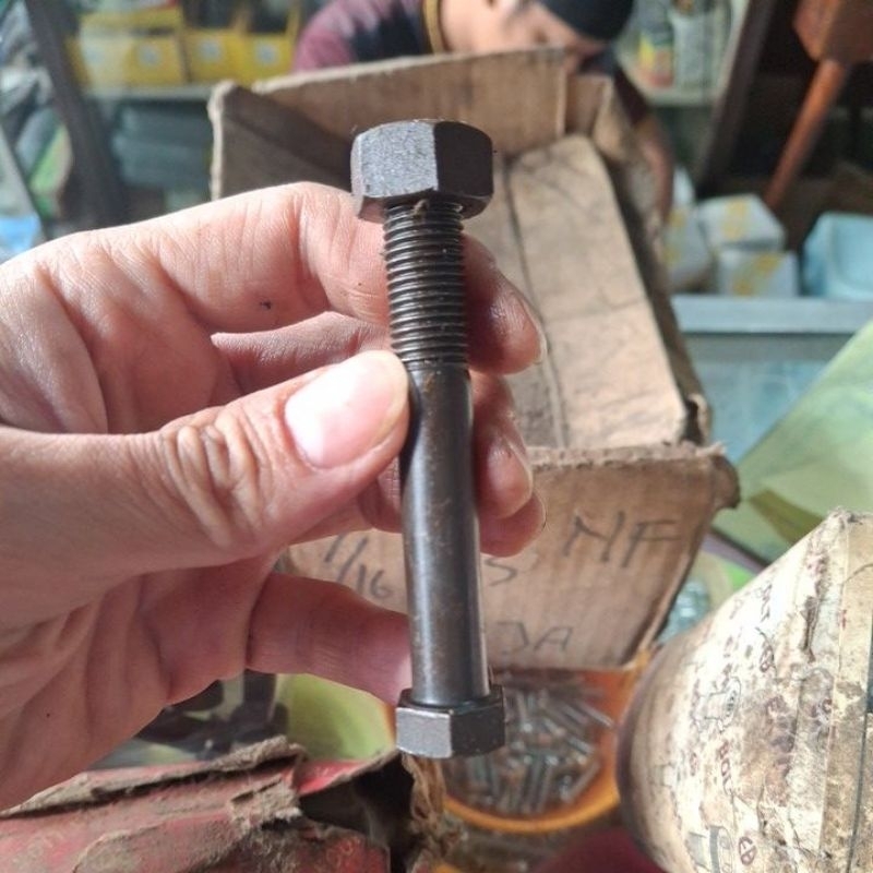 BAUT MUR BAJA 7/16 X 3" NF - BAUT MUR BAJA KUNCI 17 PANJANG 7.5 CM DRAT HALUS