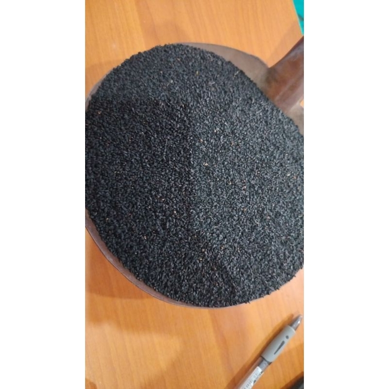 

JintenHitam