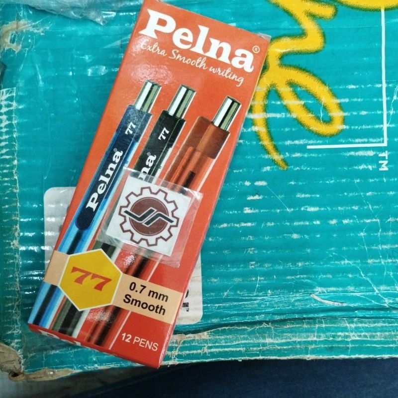 

Pen Pelna 77 cetek