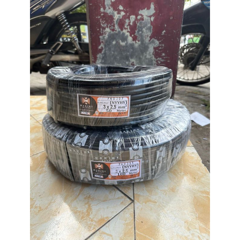 Kabel NYYHY 3X2.5mm Hakiki Meteran