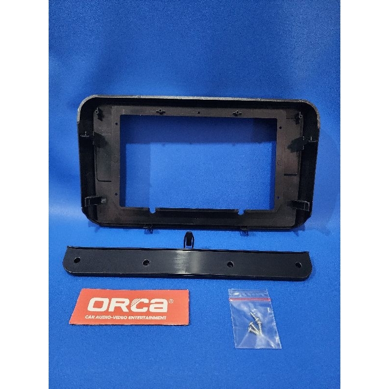 Frame head unit android 9 inch mobil xpander / livina 2018