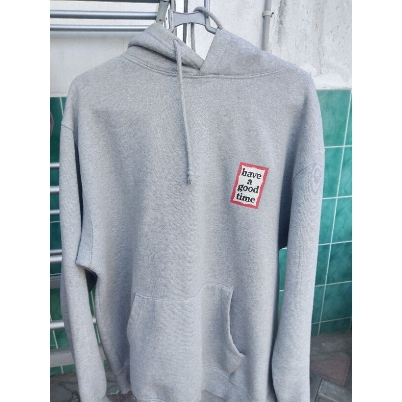 HOODIE HAGT SMALL LOGO